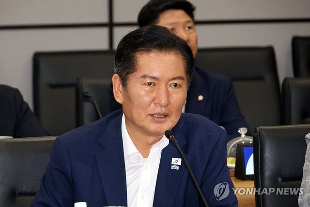 반도체산업 발전을 위한 현장 간담회, 인사말 하는 정청래 대표