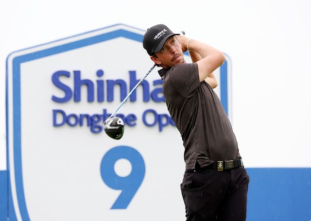 2라운드 선두 헬그렌