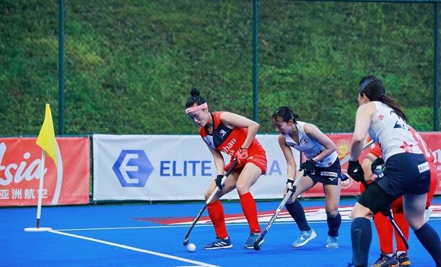 한국과 일본의 경기 모습. 