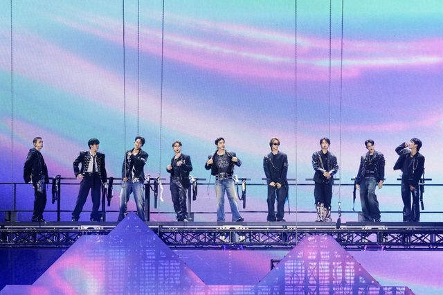 그룹 세븐틴 월드투어 공연사진