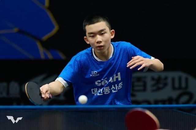 WTT 유스 대회에 참가한 이승수의 경기 장면