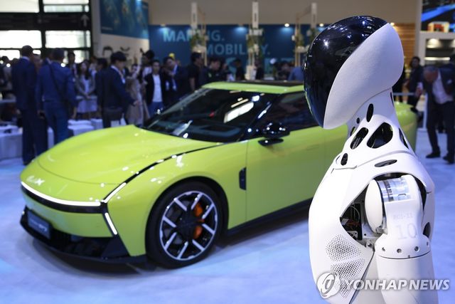 독일 'IAA 모빌리티쇼'에 선보인 샤오펑 전기차