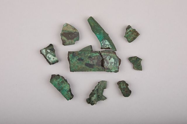 쇠뇌의 방아쇠 틀