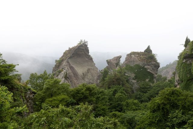오봉산 칼바위 전경