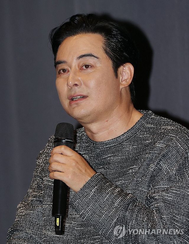 연극 공연 앞둔 이세창