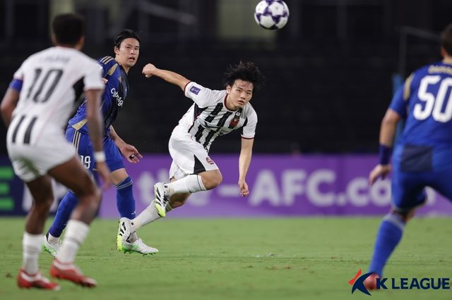 공격 찬스 노리는 FC서울 황도윤