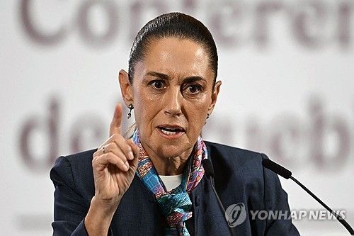 4일(현지시간) 기자회견하는 클라우디아 셰인바움 멕시코 대통령