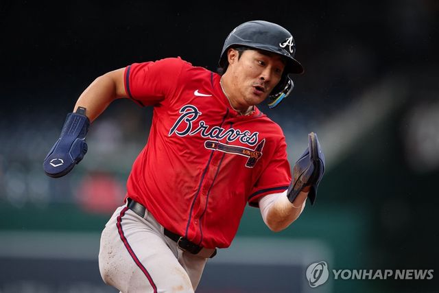 워싱턴과 더블헤더 1차전서 주루하는 김하성