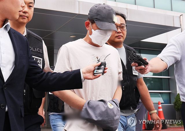 용인동부경찰서 나오는 20대 틱토커 살해 의혹 A씨