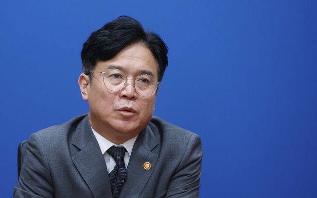 김영훈 고용노동부 장관