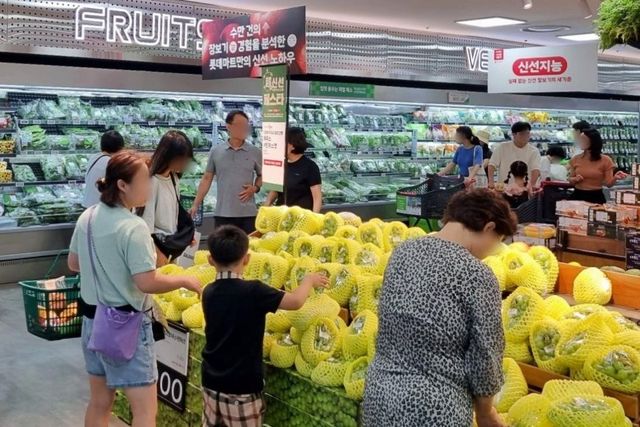 롯데마트 "AI 선별 과일 불량률 0.01% 이내…품질 보증"