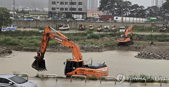 최악 가뭄 해결될까?…홍제 제2 임시취수장 공사