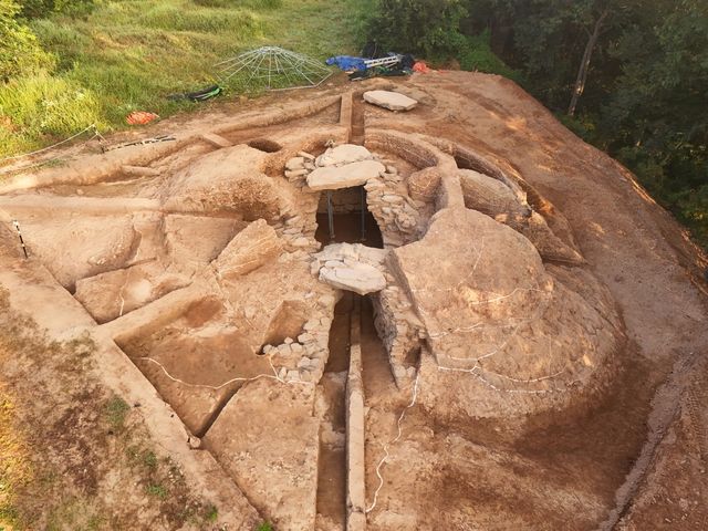 원당 고분군 발굴현장