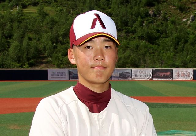 영월 상동고 야구부 임종훈 투수