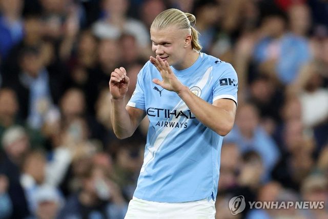 골세리머니를 펼치는 엘링 홀란