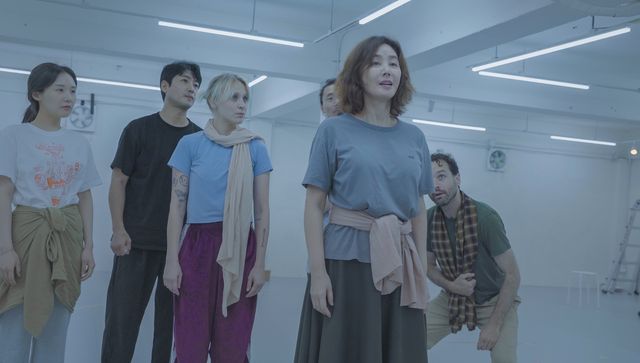 연극 '로제타' 연습하는 배우들