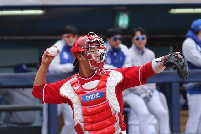 SSG 신인 포수 이율예