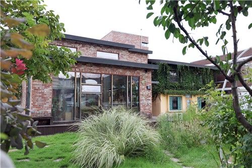 정원 같은 전주 서학예술마을도서관