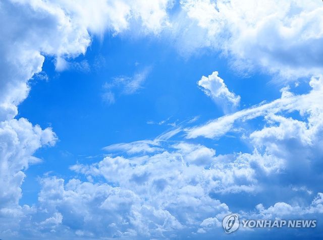 구름 있는 하늘