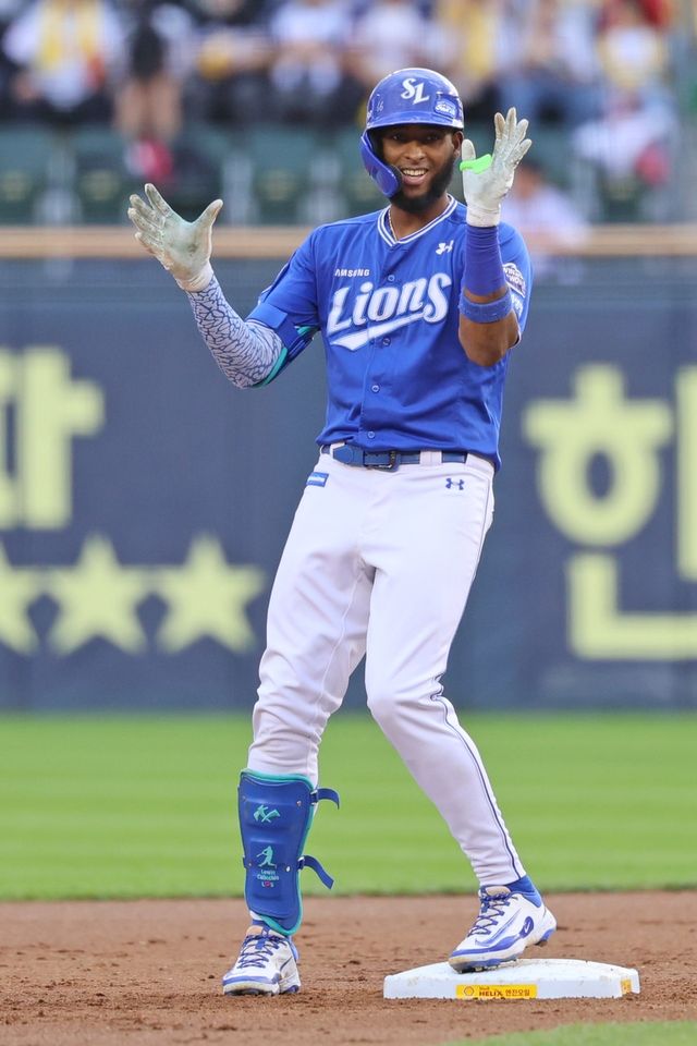 디아즈, 적시 2루타