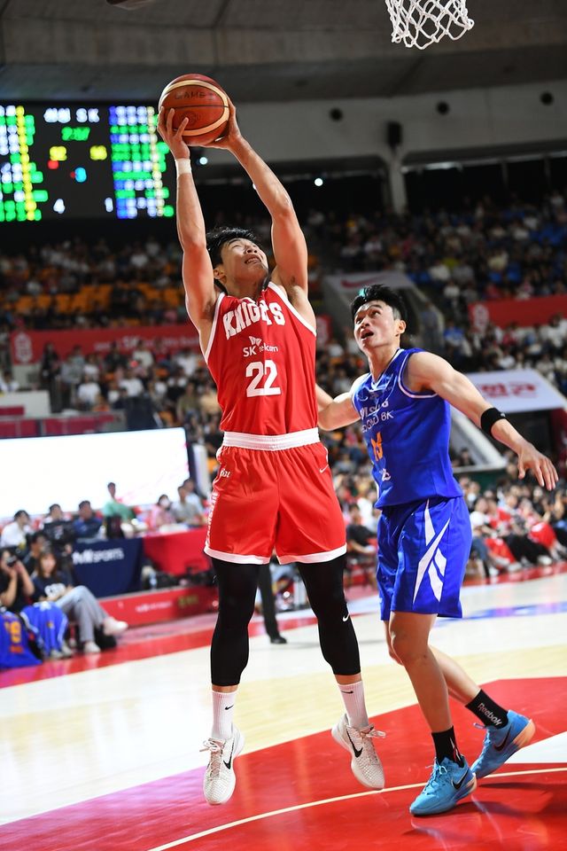 공격하는 오재현