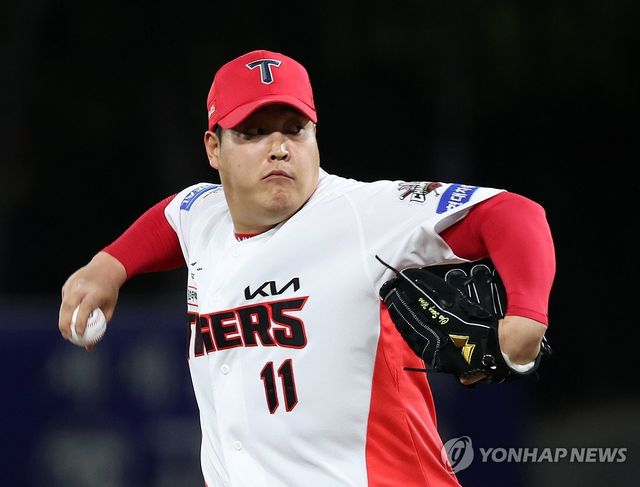 투구하는 조상우