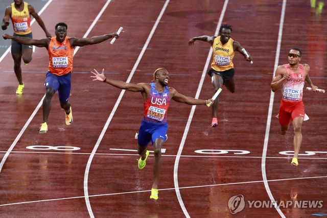 라일스, 도쿄 세계선수권 2관왕