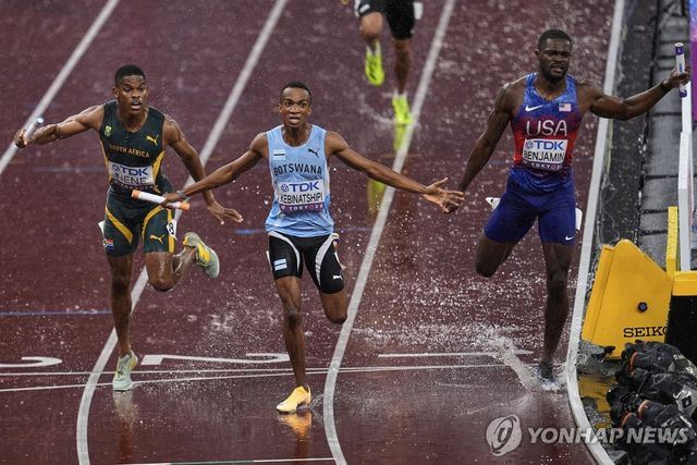 보츠와나, 미국 꺾고 남자 1,600ｍ 계주 우승
