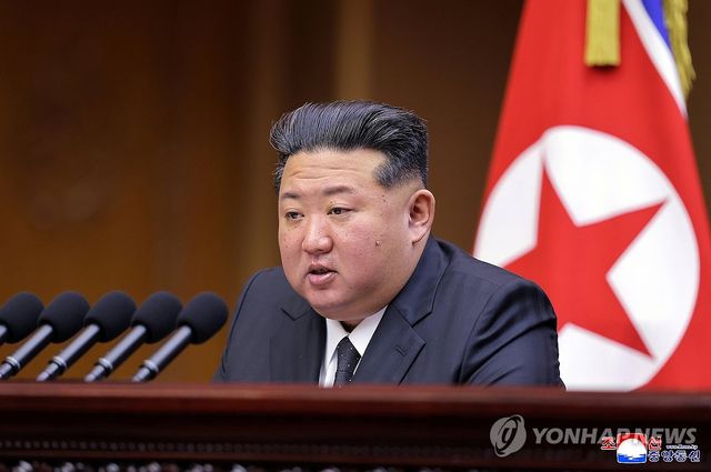 김정은, 최고인민회의 연설…"비핵화 집념털면 美와 못만날 이유없어"