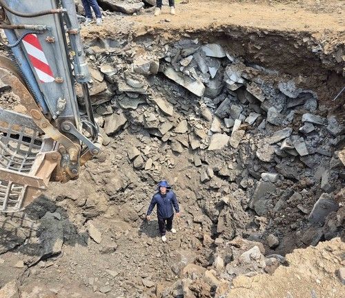 불법 폐기물 매립된 제주 농경지