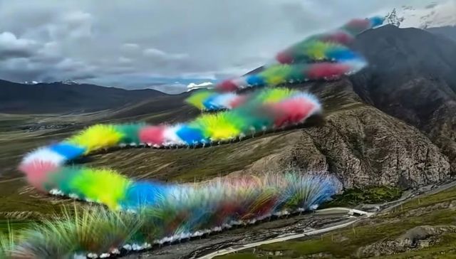 아크테릭스의 히말라야 불꽃놀이 쇼