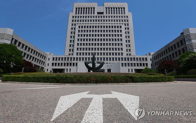 조희대, 대법관 증원법에 "공론장 마련 희망…국회와 협의"