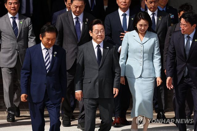 이재명 대통령, 유엔총회 참석차 출국