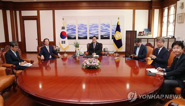 이석연 국민통합위원장, 우원식 국회의장 예방