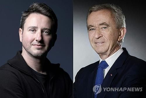 쥐크만 교수와 아르노 회장