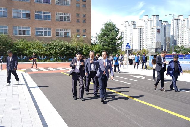 홍천군 갈마곡지구 도시계획도로 개통식