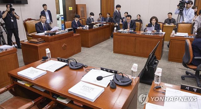 법사위 법안심사 1소위 개회