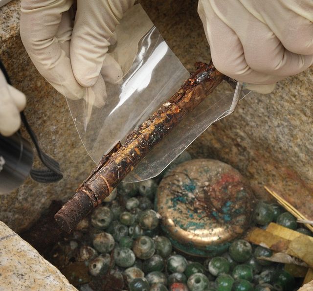 손칼 수습 당시 모습 