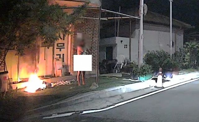 건물에 불을 지르는 방화범