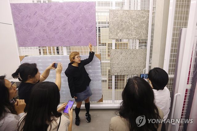 박서보 화백의 작품들 공개