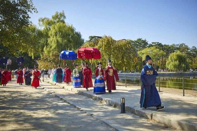 '왕가의 산책' 행사 모습 
