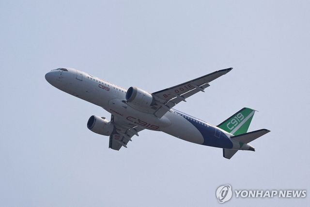 중국상용항공기공사(COMAC·코맥)의 C919 여객기