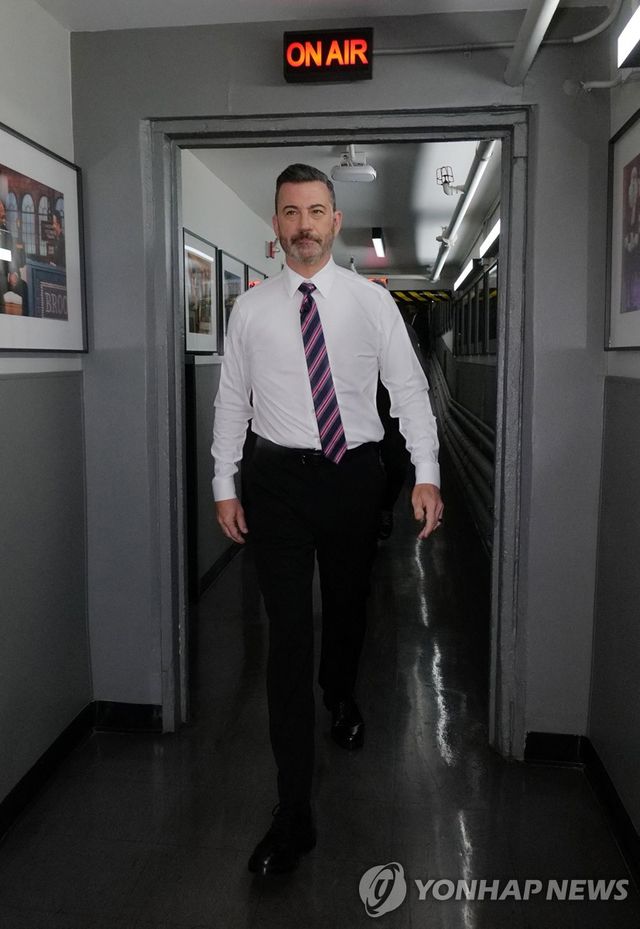 지난 23일 방송 복귀한 지미 키멀 