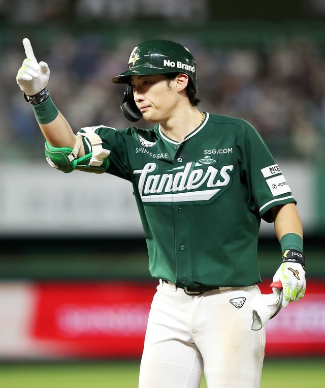 9월에 반등한 SSG 최지훈