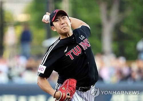 호투하는 LG의 선발 투수 손주영