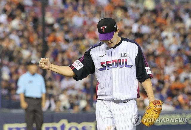 임찬규, 주먹 불끈