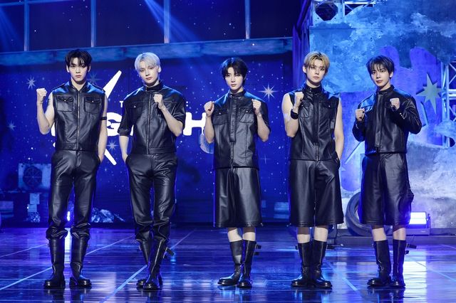 그룹 투모로우바이투게더