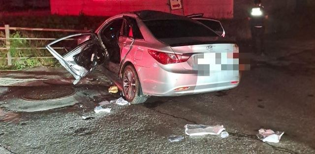 사고가 난 소나타 차량