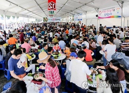 한우랑사과랑축제의 한우 즉석 구워 먹기