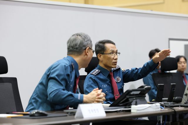 APEC 경비대책 점검하는 유재성 경찰청장 직무대행